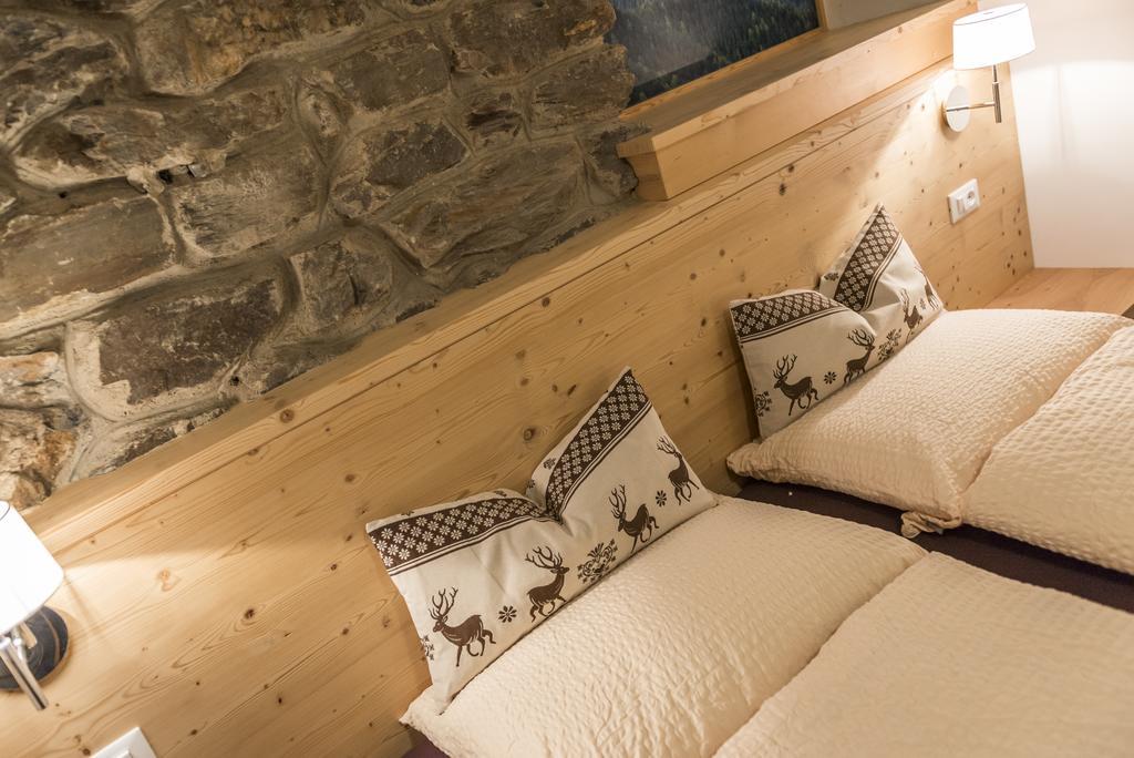 Waldheim Appartements Brixen Zimmer foto
