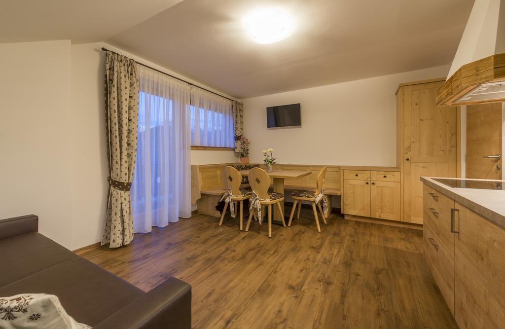 Waldheim Appartements Brixen Zimmer foto